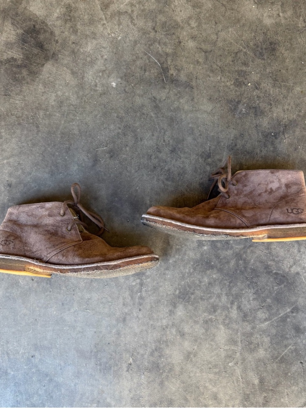 UGG # 1005487 Leighton Suede Brown Shoe Boot Men's Size 7.5